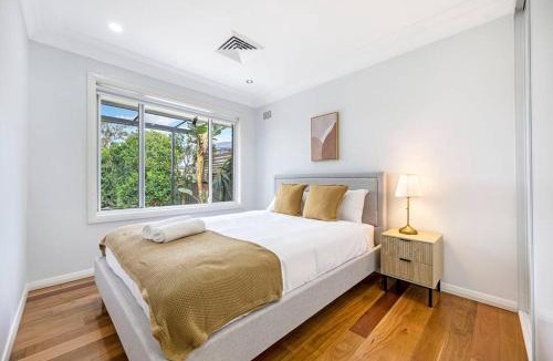 Carlingford Apartment | Spacious Family 4BR with Pool Perfect for Groups