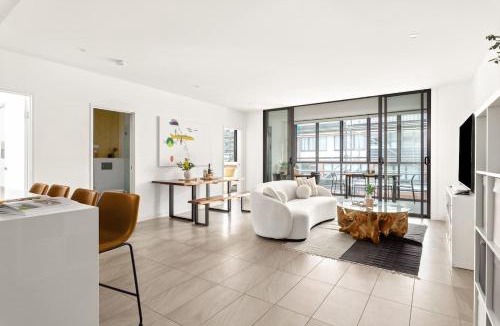 Dee Why Apartment | Ivory Cove - Coastal Elegance by the Beach
