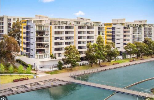 Rouse Hill Apartment | Rouse Hills TownCentre luxury accommodation