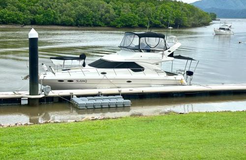 Lucinda Resort | Hinchinbrook Resorts Management Pty Ltd
