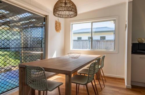 Cudmirrah House | Beachside Cottage