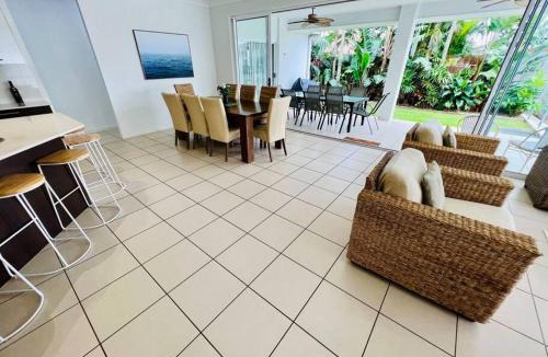 Sandstone Point House | Sandstone Point Luxury 5 bedroom Home