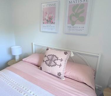 Manly Apartment | Location, location, location - ground floor