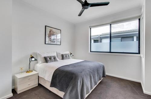 Bulimba Apartment | J24B - Bulimba Home from Home