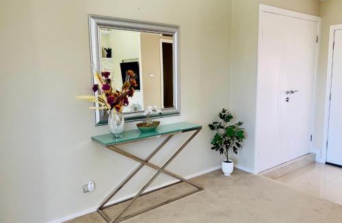 Sylvania Waters House | Beautiful house in Sylvania Waters