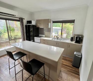 Mount Tamborine Apartment | Berghofen