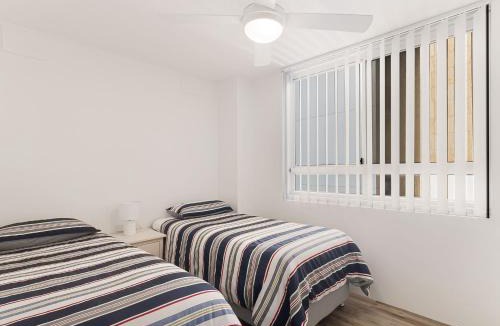 Coolangatta Apartment | Rainbow Pacific Unit 15