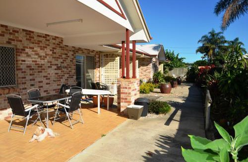 Redland Bay Hotel | Redland Bay Motel