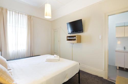 Neutral Bay Hotel | Neutral Bay Lodge