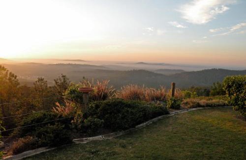 Bald Knob Cabin | Highwood Park B&B Guest Lodge