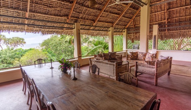 Mkoma Bay Tented Lodge