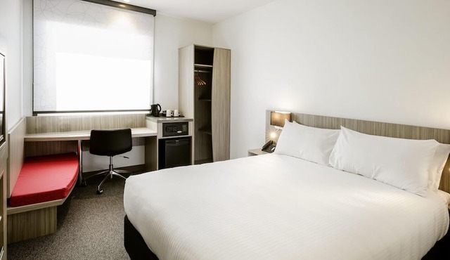 ibis Mackay