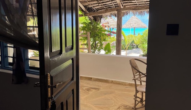 Blue Reef Sport and Fishing Lodge & Bungalows