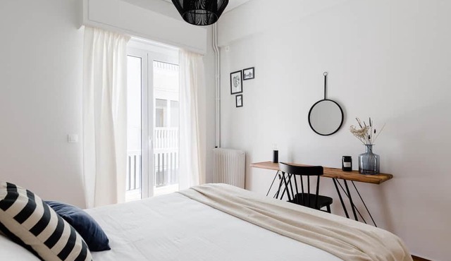 Central & Comfy 1BD Apartment in Plaka