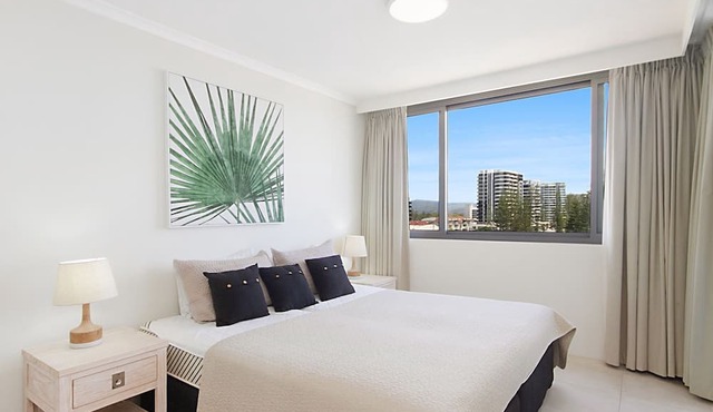 Kirra Gardens 17 - Kirra Point Beachfront