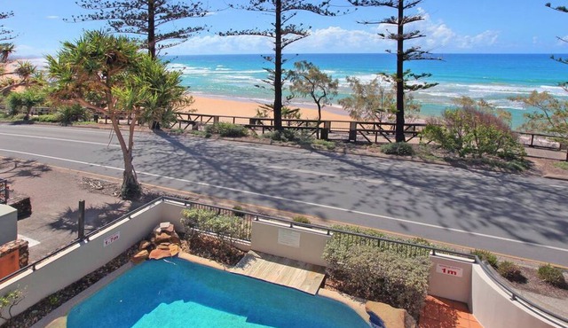 Unit 4 'The Rocks', Coolum Beach