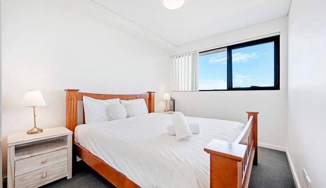 Modern Retreat near DFO and Sydney Olympic Park