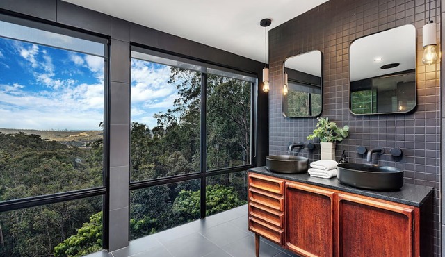 Skyline Serenity Goldcoast -Ocean Views surrounded by nature