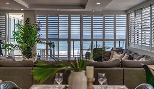 Absolute Beachfront 3BR Apartment | Pool, Spa, Tennis & Ocean Views
