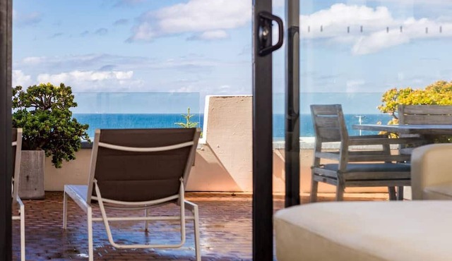 Bondi Beachfront Lifestyle Ocean Views and Parking
