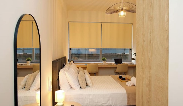 Bliss apartment - central Piraeus, 2min from Metro, Theater View