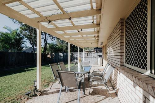 Peaceful North Lakes Haven – A Touch of Zen