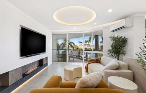 Broadwater Marina Retreat 3 Bed 3 Bath