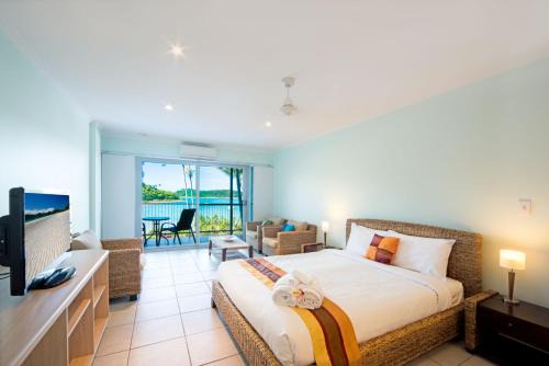 Baybliss Escape #1 - Adults Only