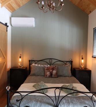 Amoré Cabin