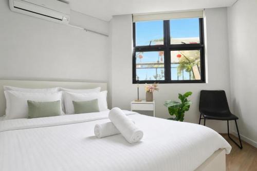 Ultimo NSW - 3 Bedroom Apartment with 1 Parking - NetFlix