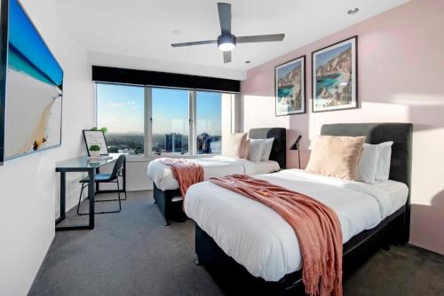 Surfers Paradise Q Tower Apartments - Hosted by WowStay
