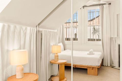 Bright Family Retreat Near Coogee Beach with Parking