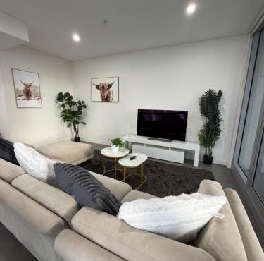 Spacious Modern Retreat in Sydney Olympic Park
