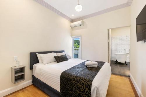 Canungra Hotel