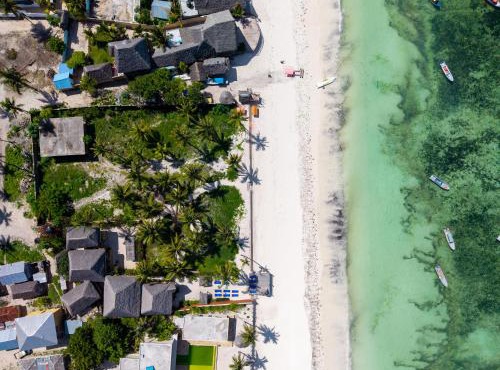 Shanuo Beach Bungalows