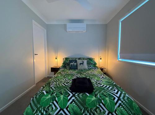 3 Bedroom Fully Renovated Home away from Home