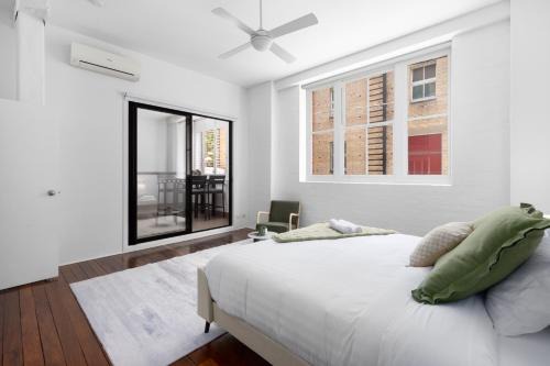 Spacious 3BR Heritage Apartment with Pool, Parking