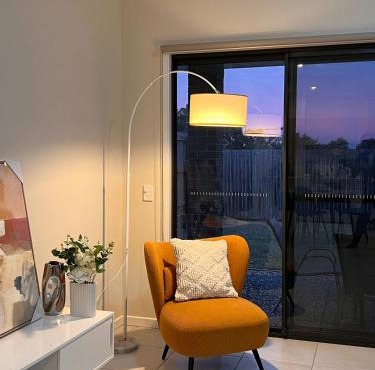 Spacious 4BR Family Home in Doolandella
