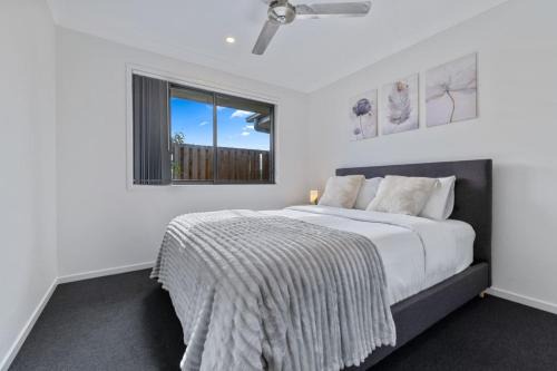 Quiet n Stylish 3mins to Mall Modern 4BR House