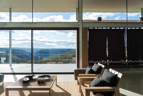Mountain Top Bilpin, Studio 2