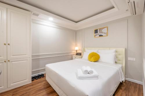 Level Hotel Sai Gon - by BAY LUXURY
