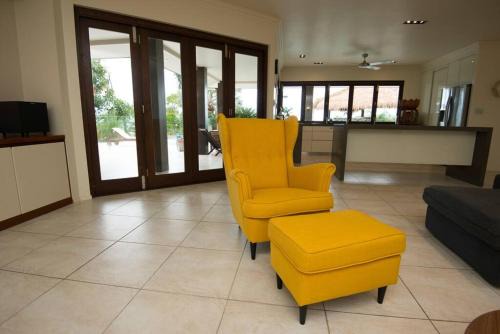 Luxury rainforest eyrie with panoramic views