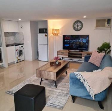 Private & Cosy Two Storey Guest House