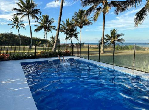 Sarina Beach Motel