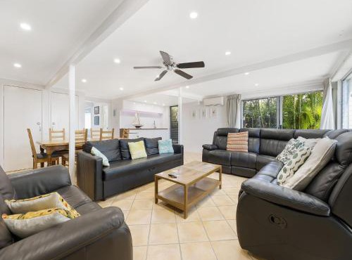 1 Rowell Street Battery Hill QLD